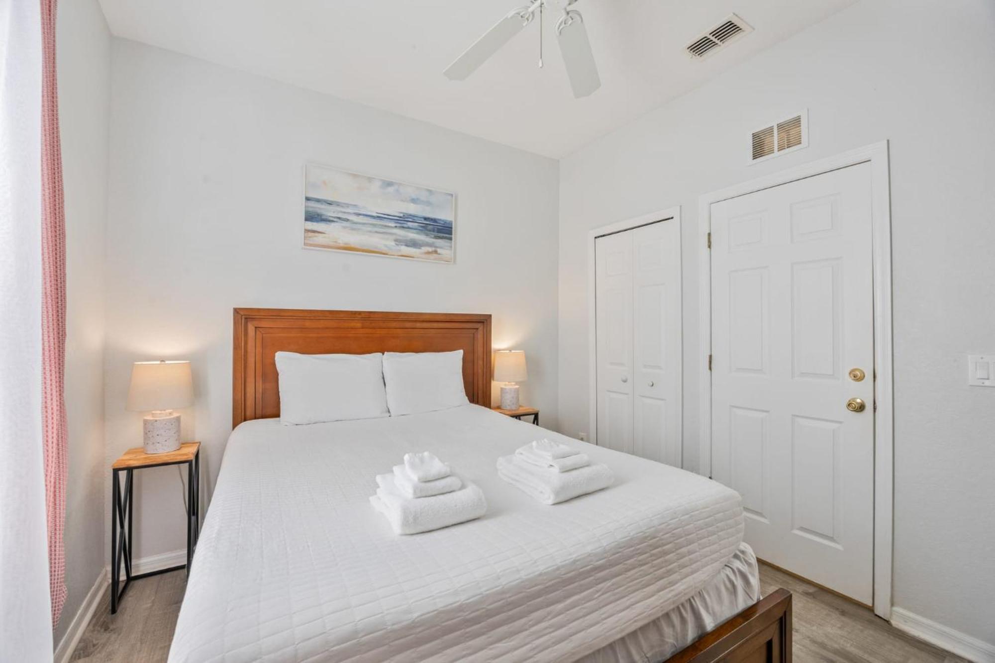 Cozy Stylish Townhome Davenport Exterior photo